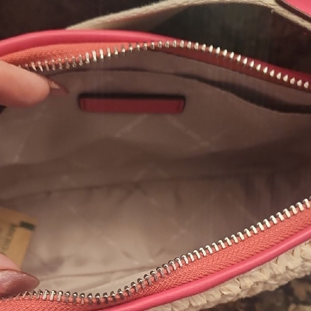 Michael Kors Pink and Cream Woven Crossbody Bag with Accessories - Picture 3 of 6